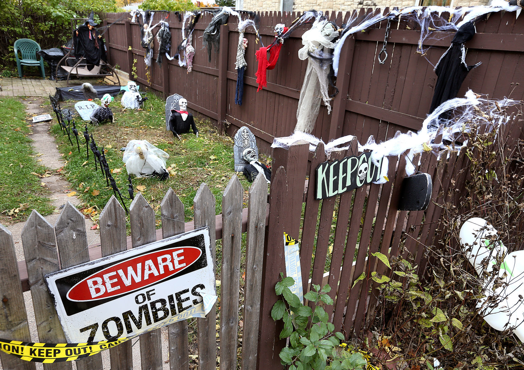 Halloween Houses